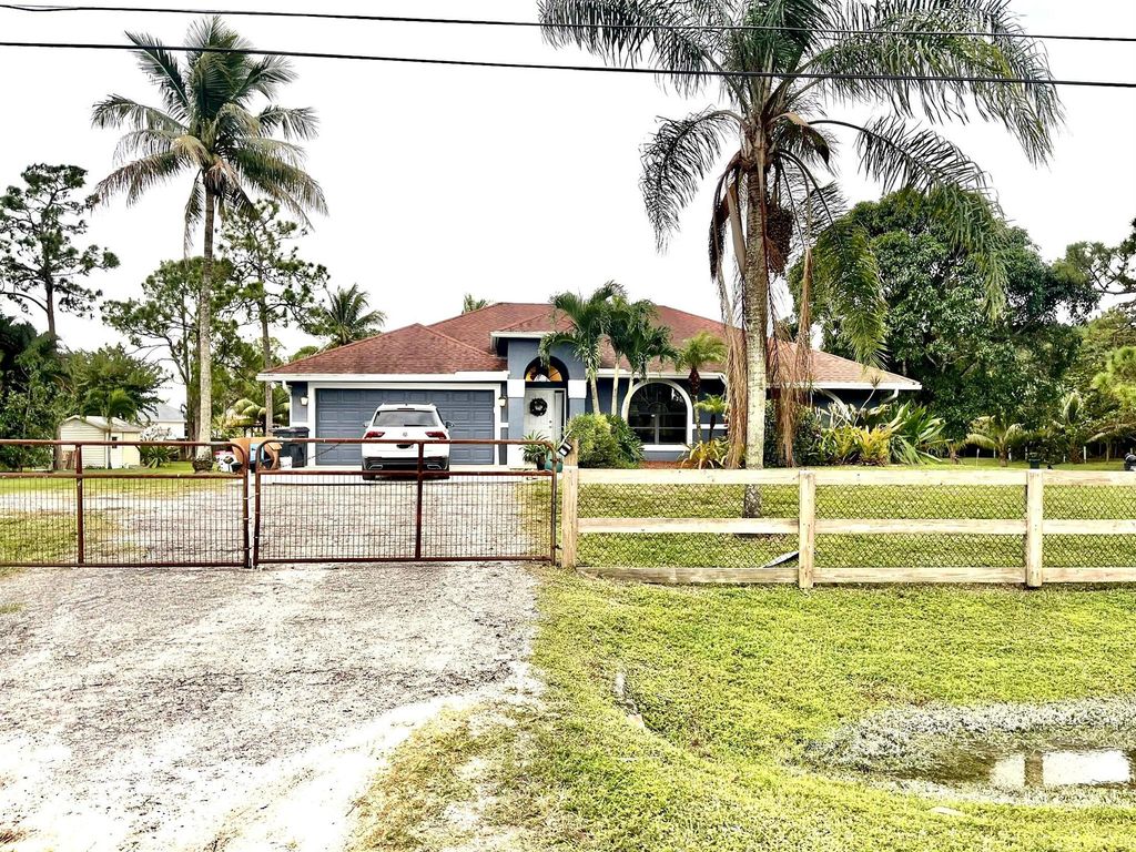 Photo of 13046 49th Street N, Royal Palm Beach, FL 33411 (MLS # R10944977)