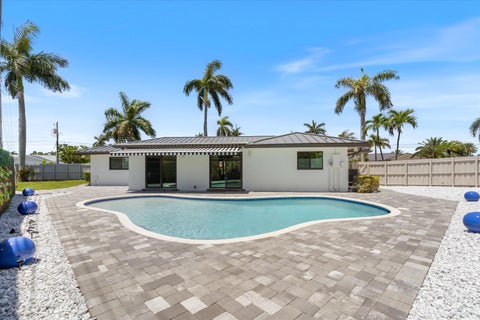 Tiny photo for 4410 NE 24th Avenue, Lighthouse Point, FL 33064 (MLS # B26047248)