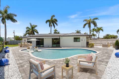 Tiny photo for 4410 NE 24th Avenue, Lighthouse Point, FL 33064 (MLS # B26047248)