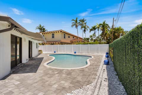 Tiny photo for 4410 NE 24th Avenue, Lighthouse Point, FL 33064 (MLS # B26047248)