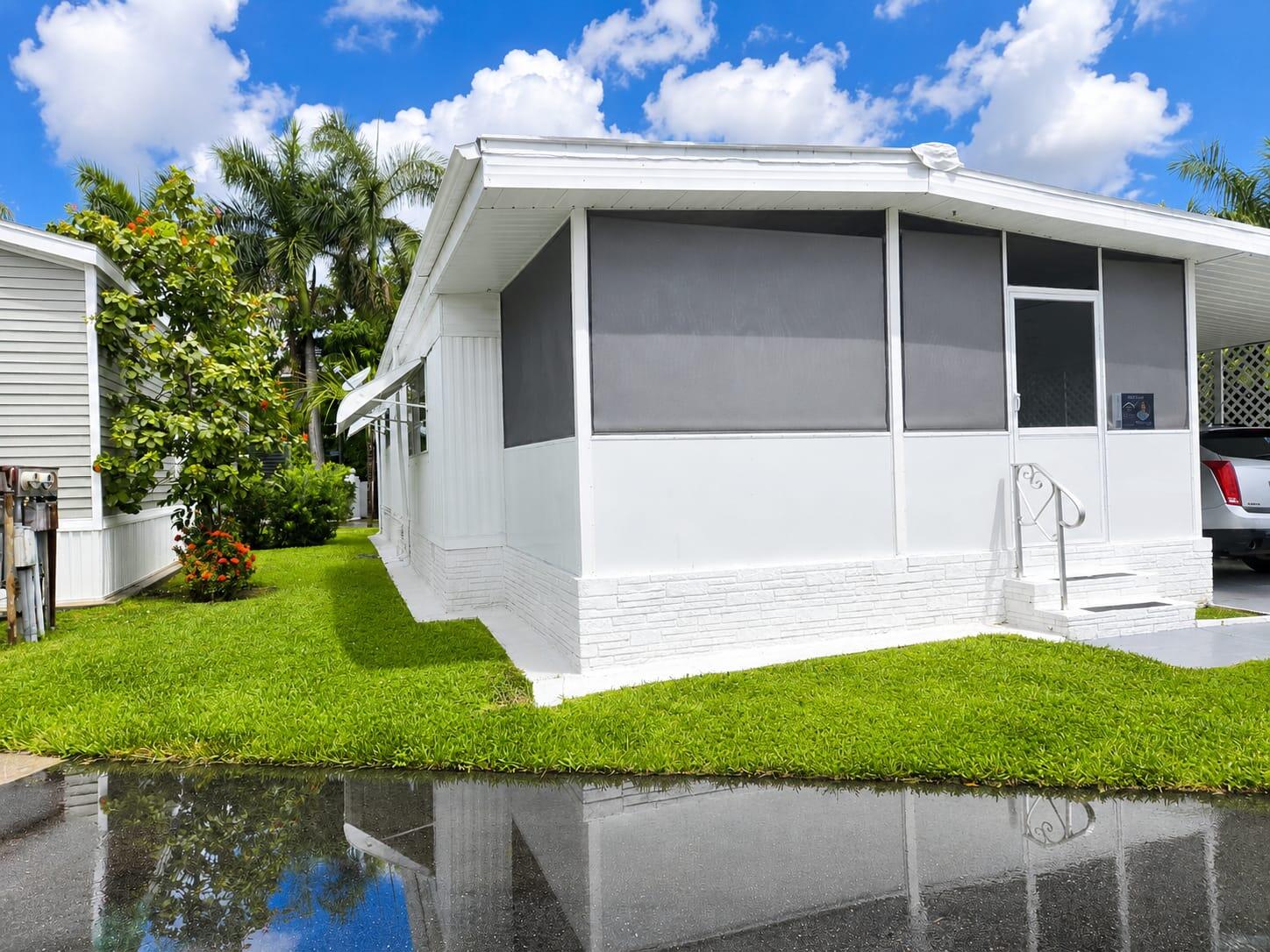 3302 Lake Street, Hollywood FL 33021