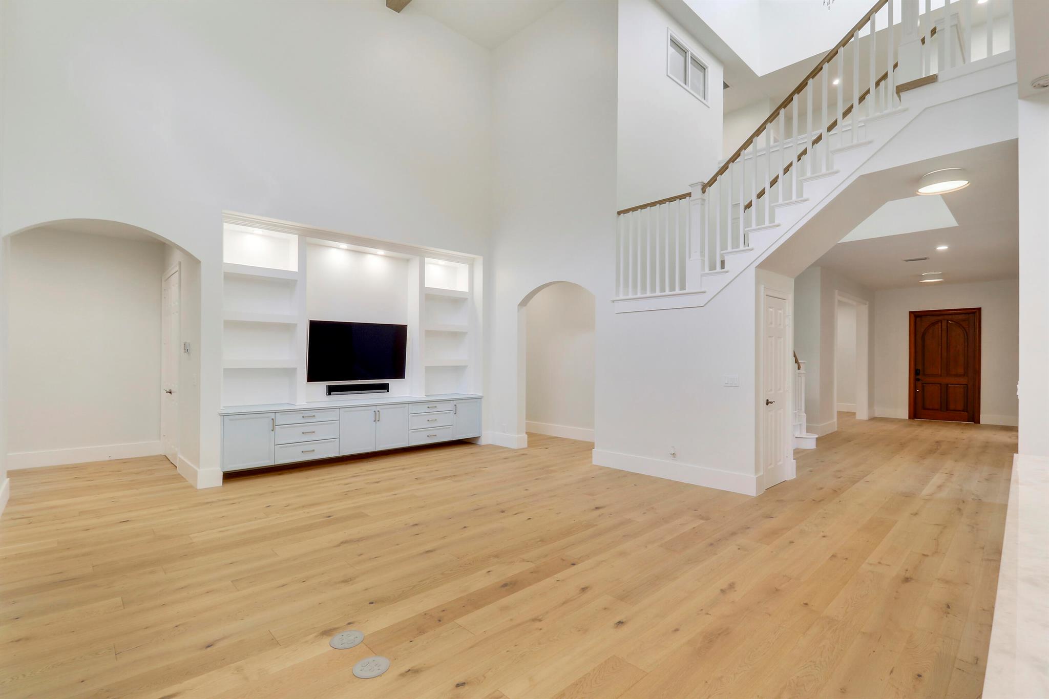 VALENCIA AT ABACOA - Residential Lease