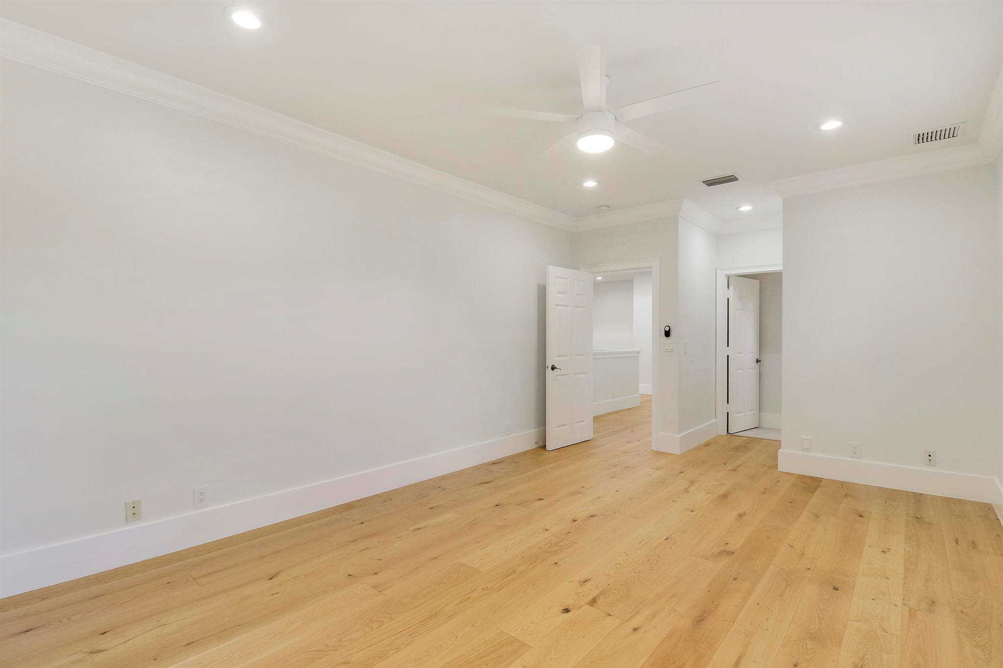 VALENCIA AT ABACOA - Residential Lease