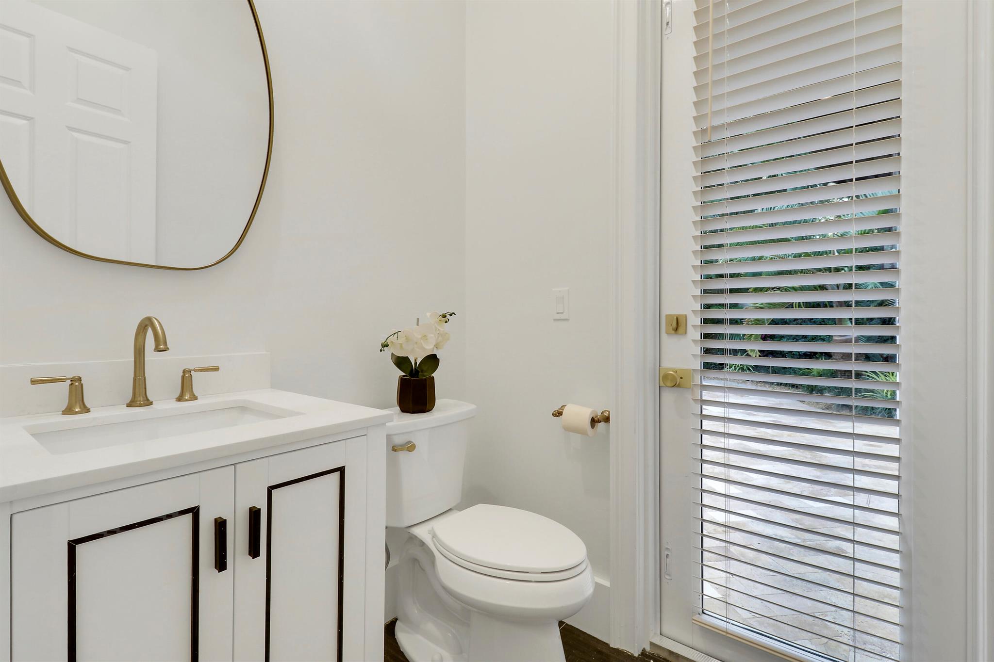 VALENCIA AT ABACOA - Residential Lease