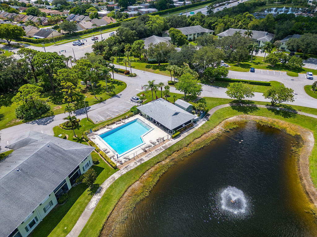 SABAL RIDGE CONDO - Residential Lease