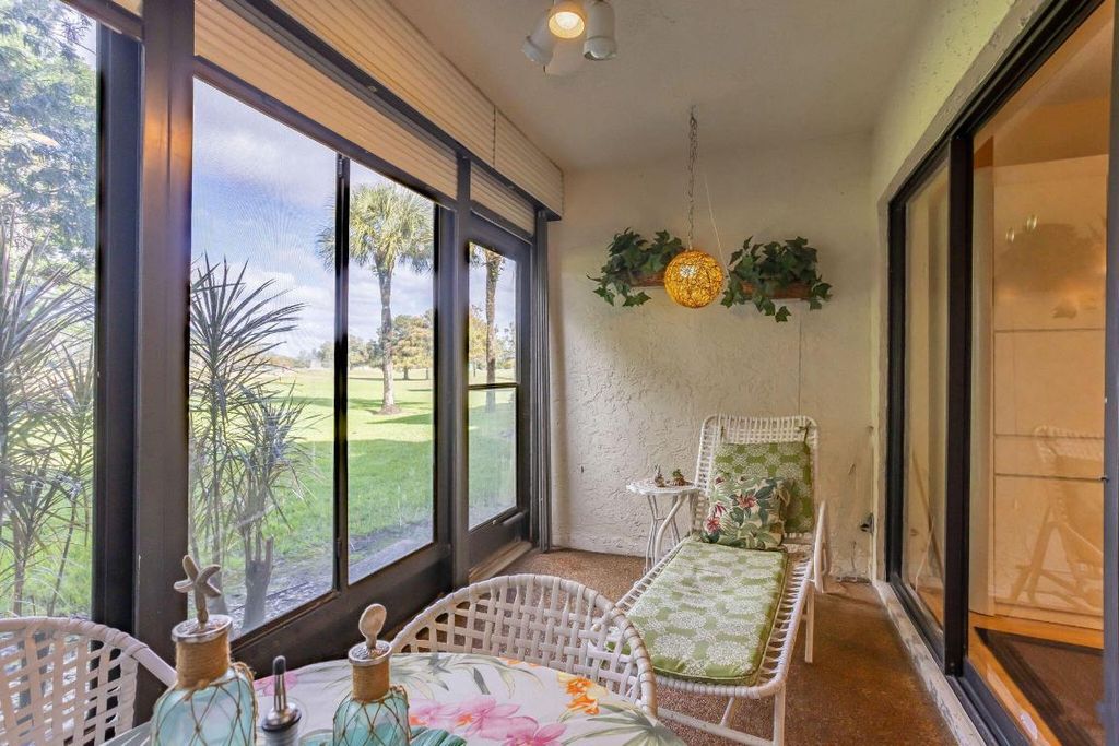 Photo of 5881 Parkwalk Drive, Boynton Beach, FL 33472 (MLS # R11151170)