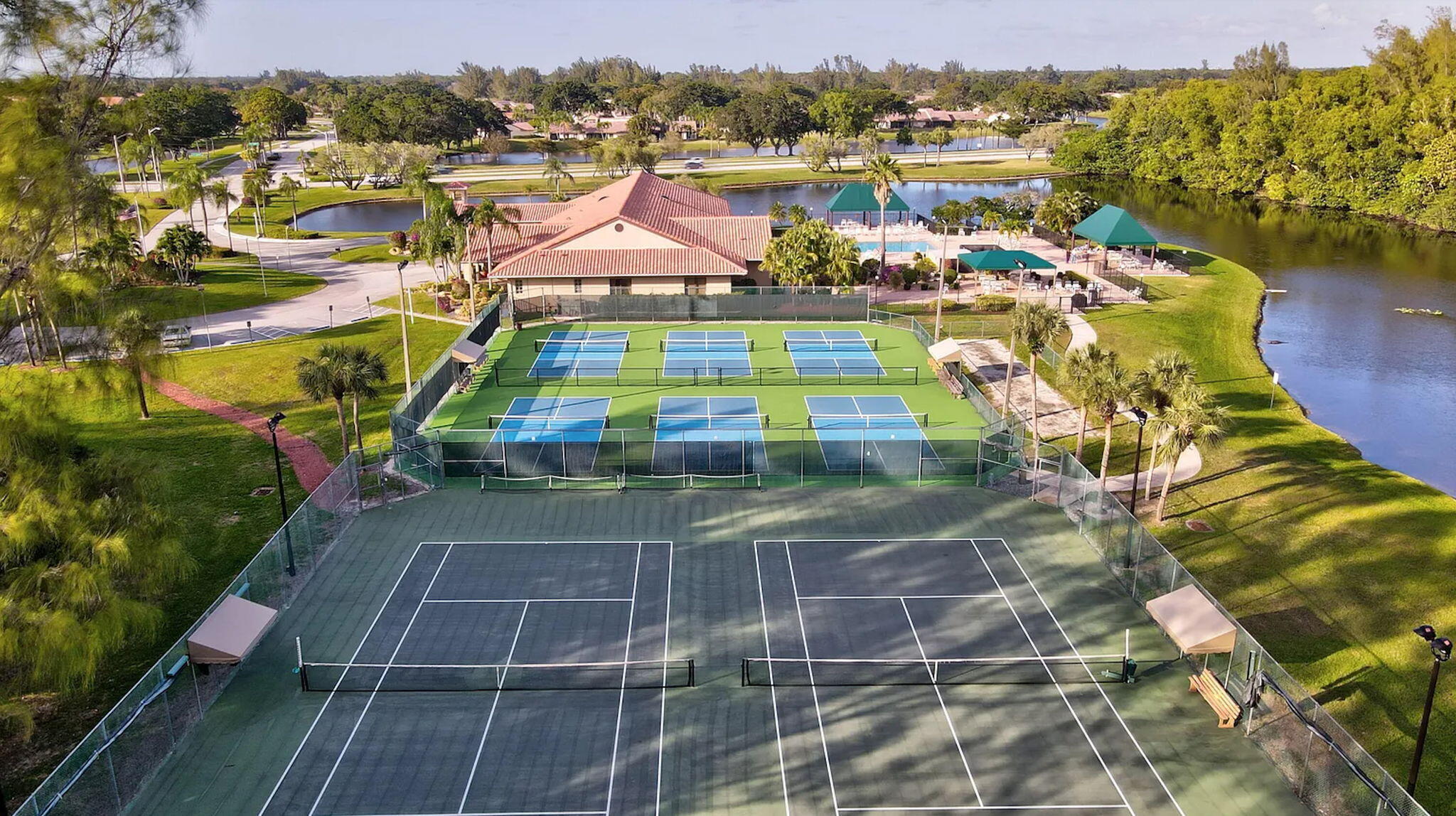 COVES AT PARKWALK CONDO - Residential