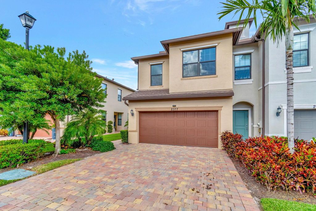 Photo of 2377 Byron Street, Palm Springs, FL 33406 (MLS # R11012755)