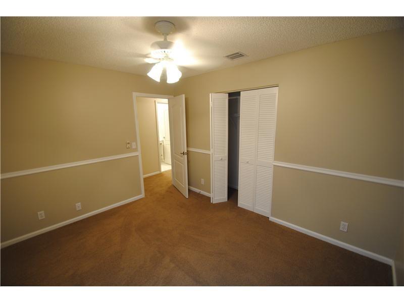 Lago West Sub 95-21 B - Residential Lease