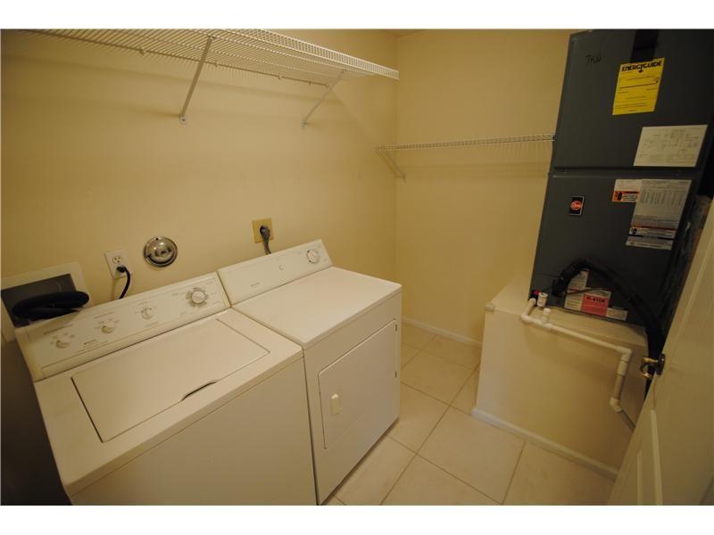 Lago West Sub 95-21 B - Residential Lease