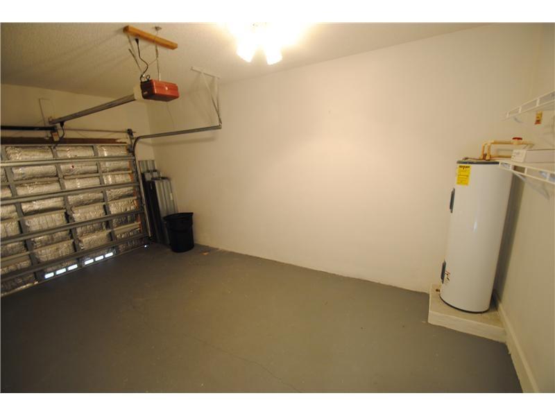 Lago West Sub 95-21 B - Residential Lease