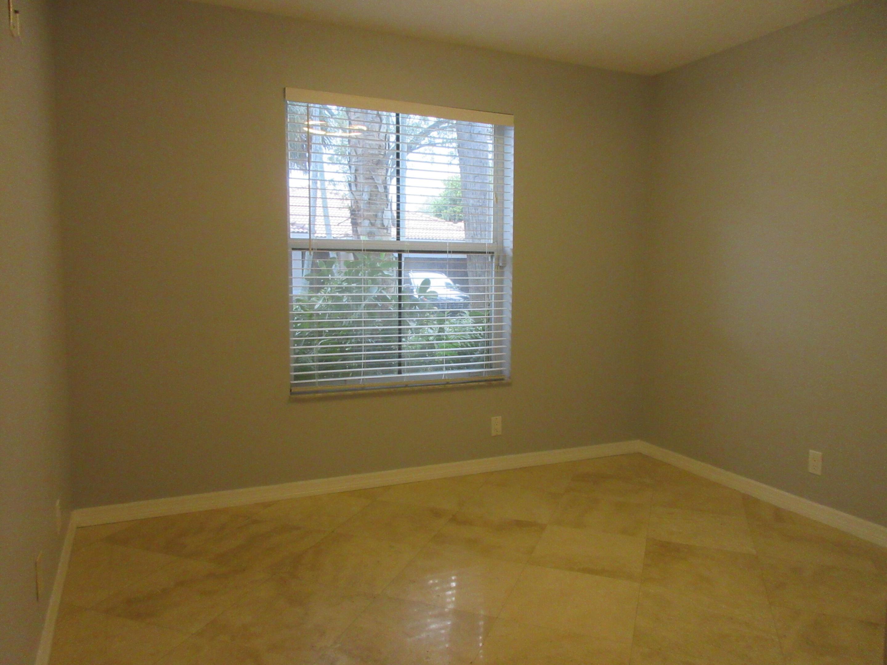 MAPLE RIDGE - Residential Lease