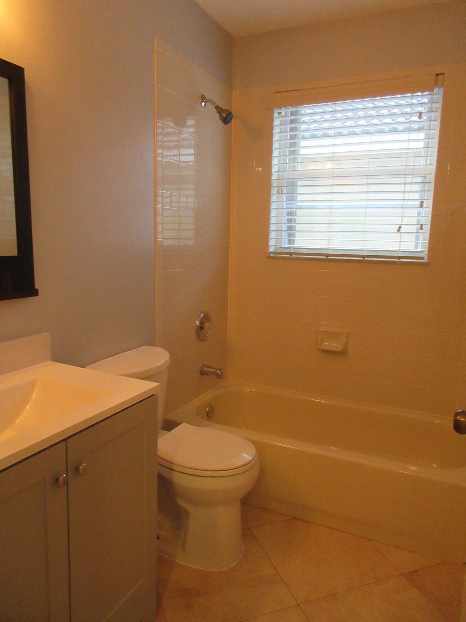 MAPLE RIDGE - Residential Lease