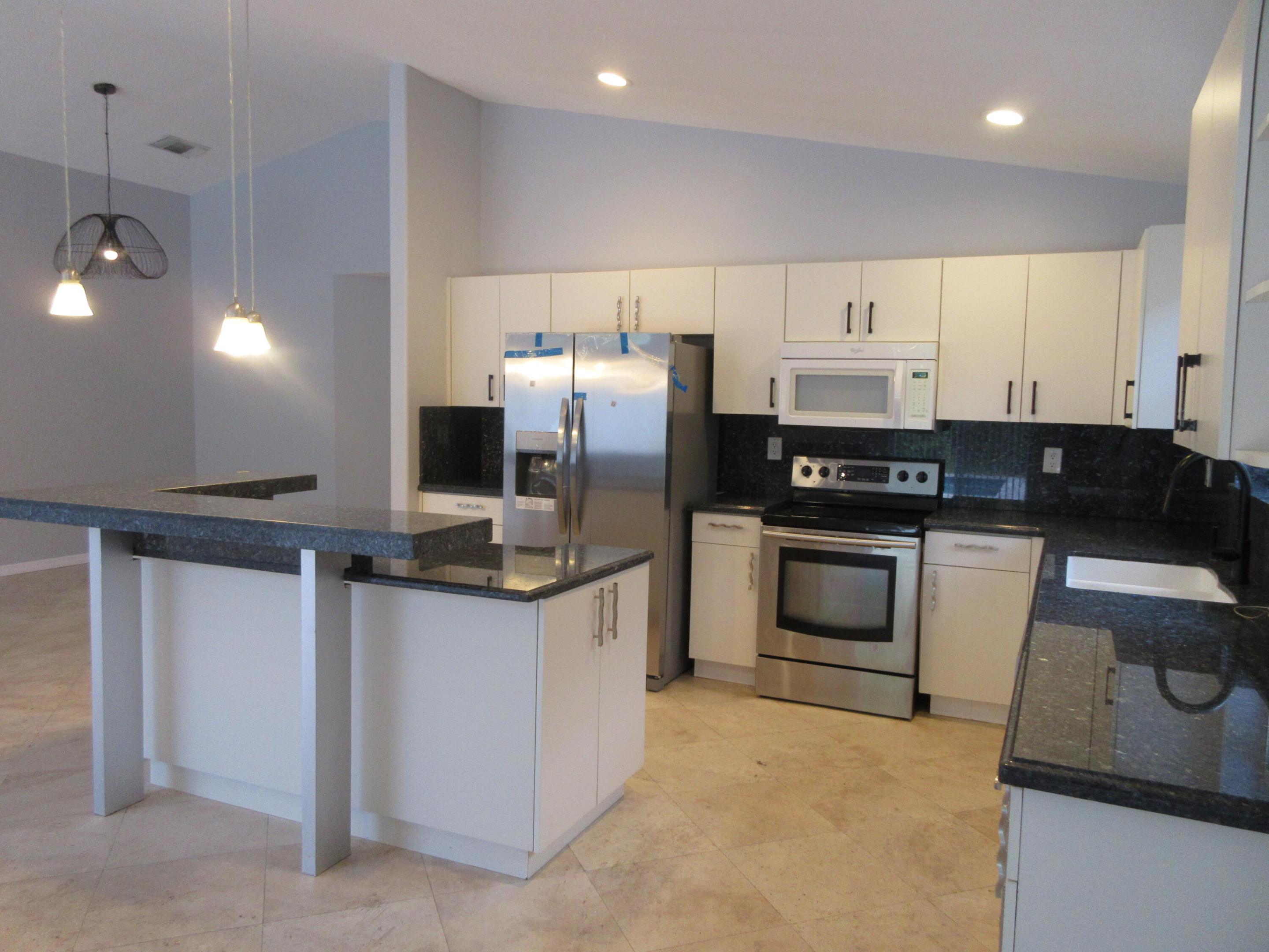 MAPLE RIDGE - Residential Lease