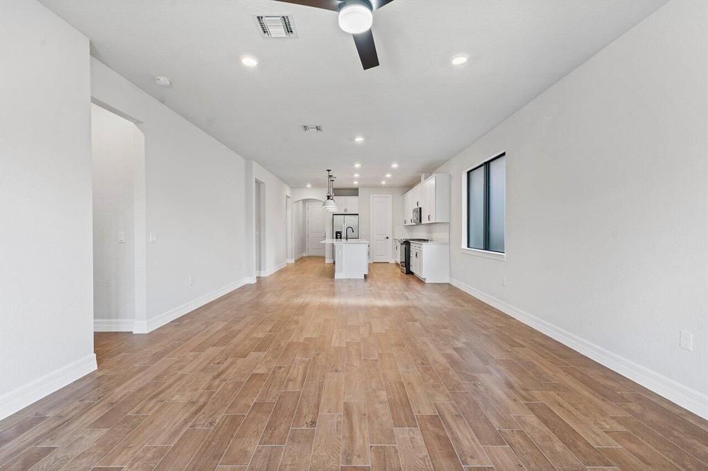 FIELDS AT GULFSTREAM POLO - Residential Lease