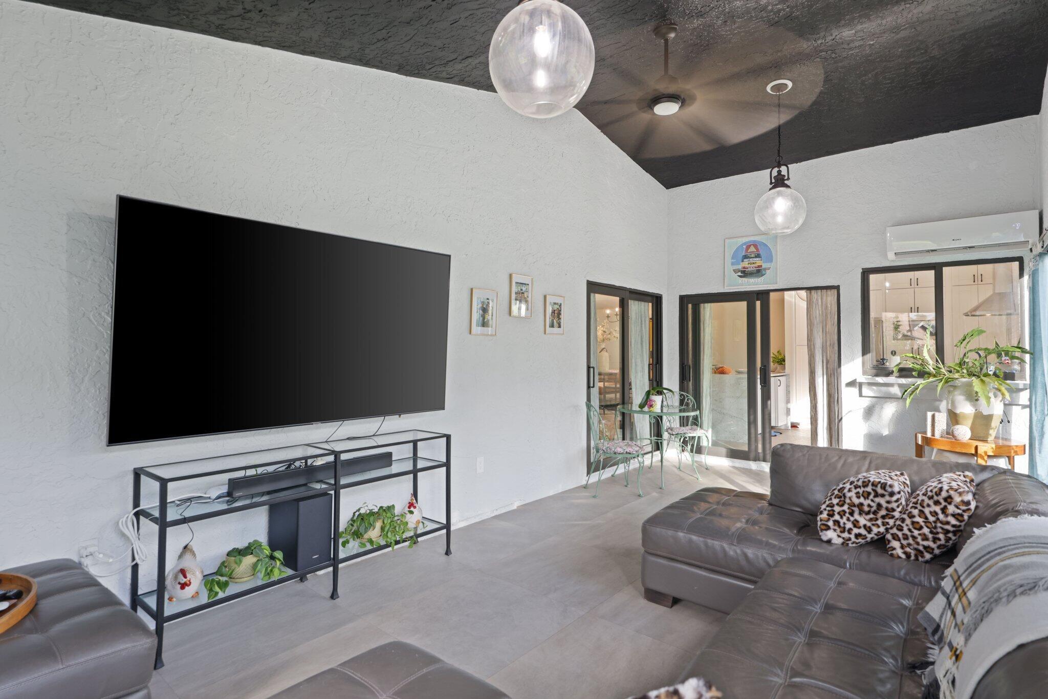 RAINBERRY LAKE PH III-B - Residential