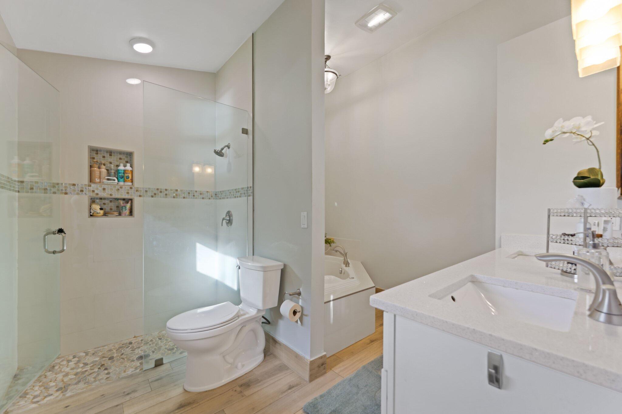 RAINBERRY LAKE PH III-B - Residential