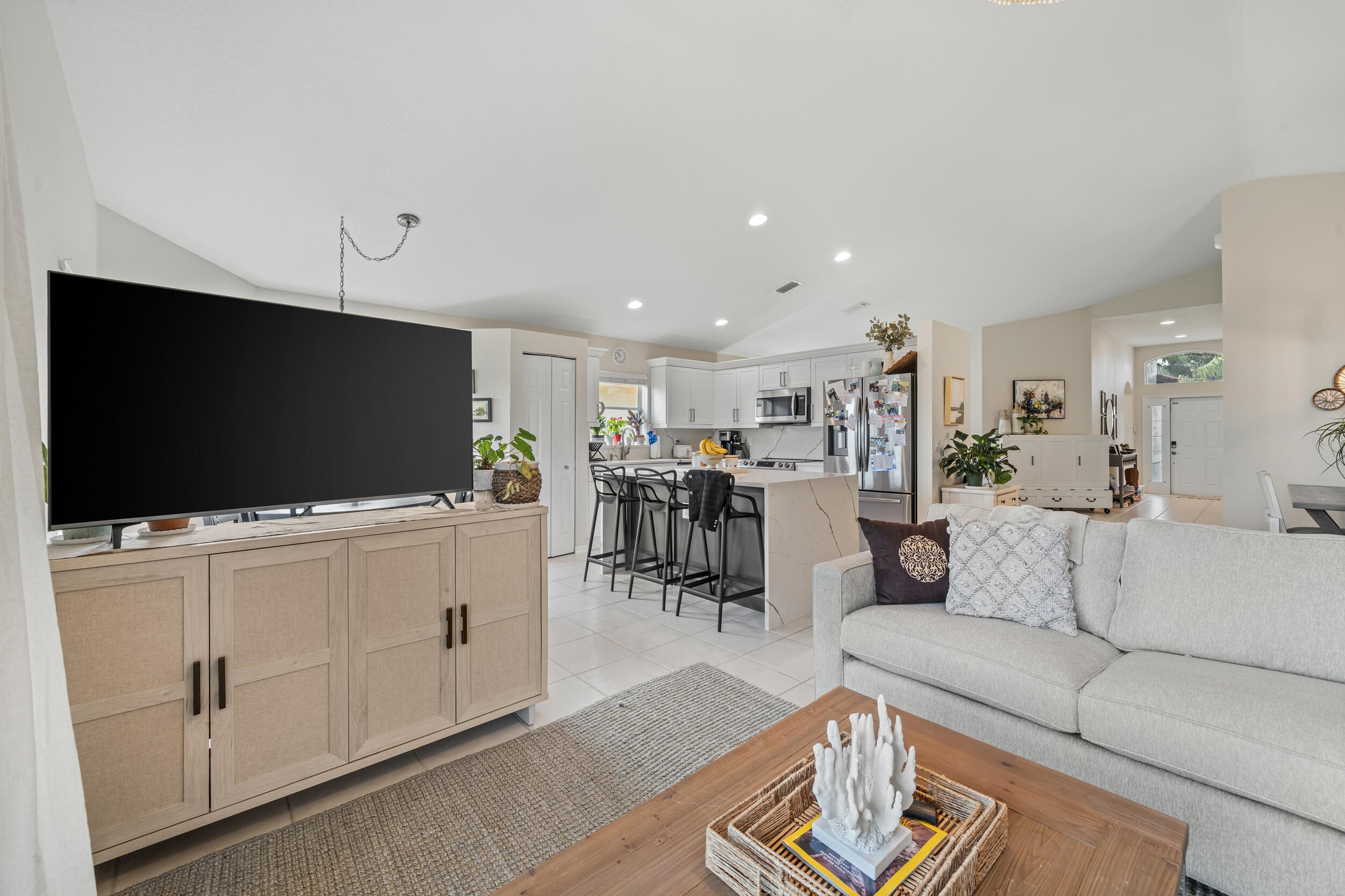 Grand Isles / ORANGE POINT TR A - Residential Lease