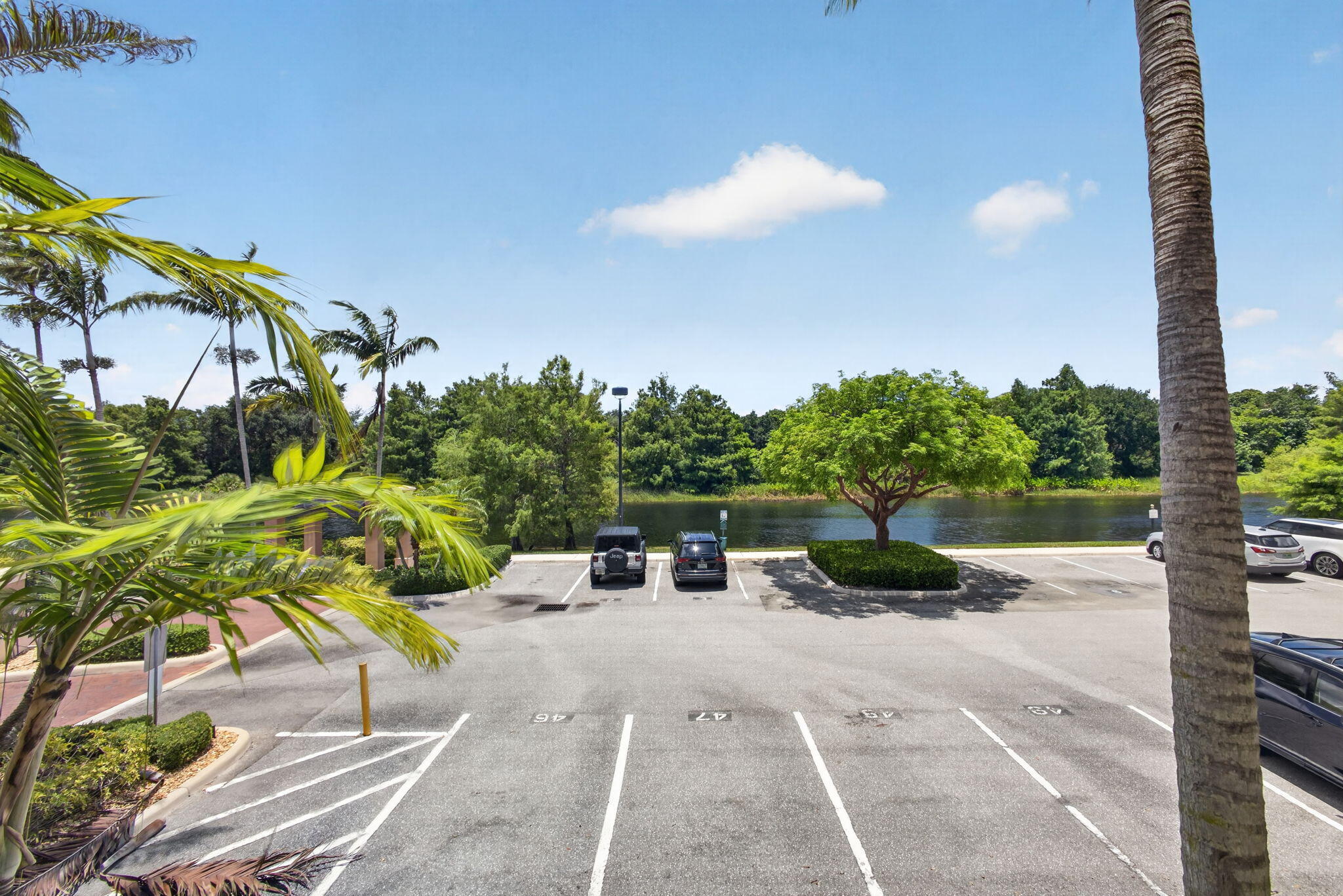 4907 Midtown Lane 1214