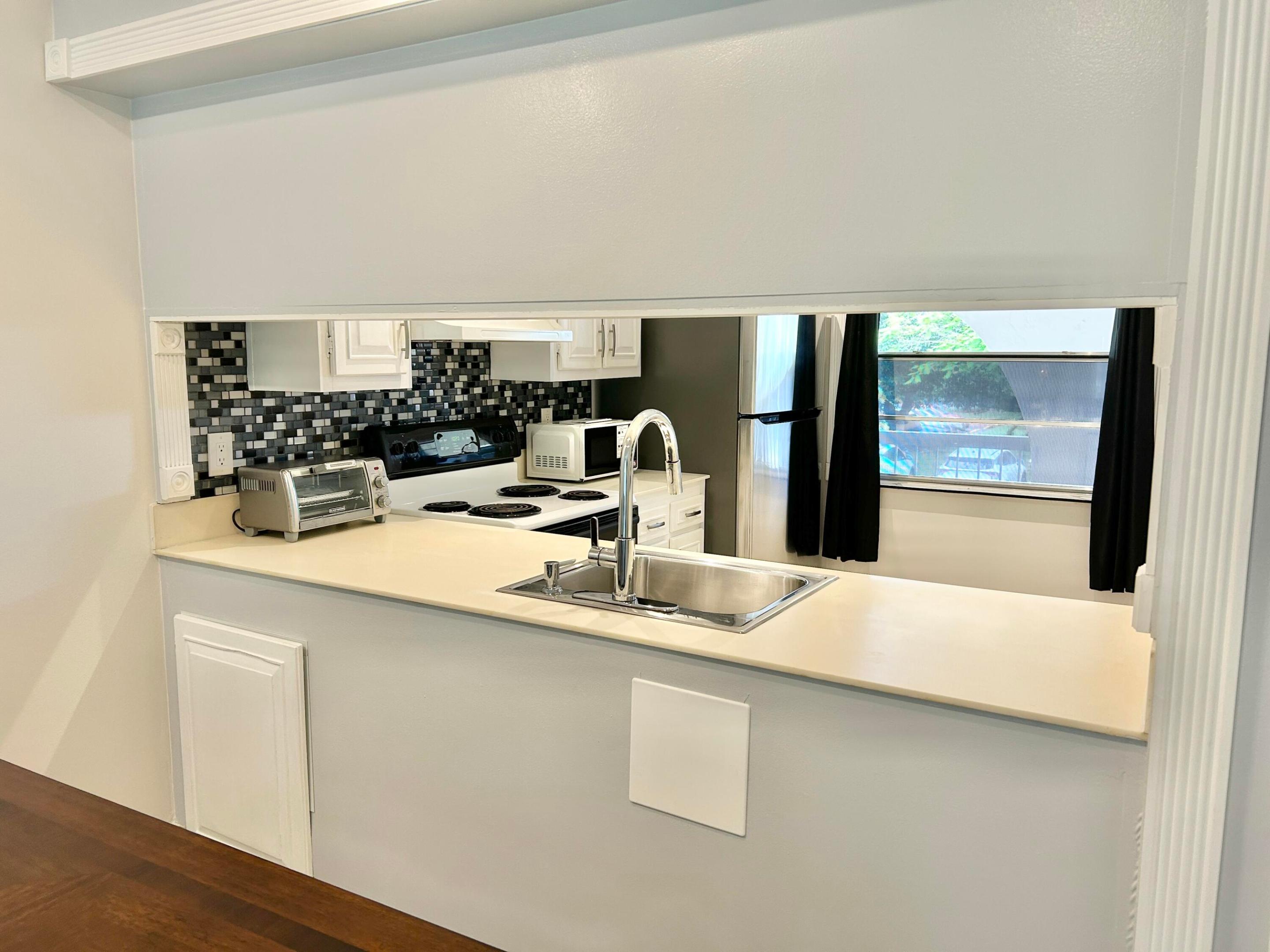 2613 Nassau Bend C2
