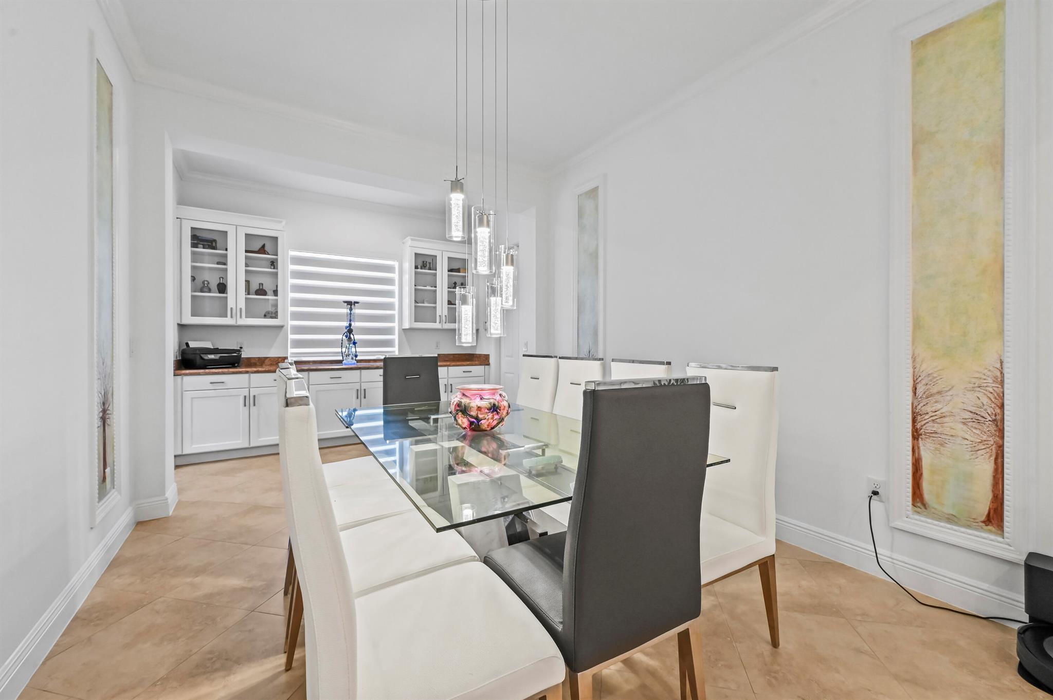 PORTOSOL - Residential Lease