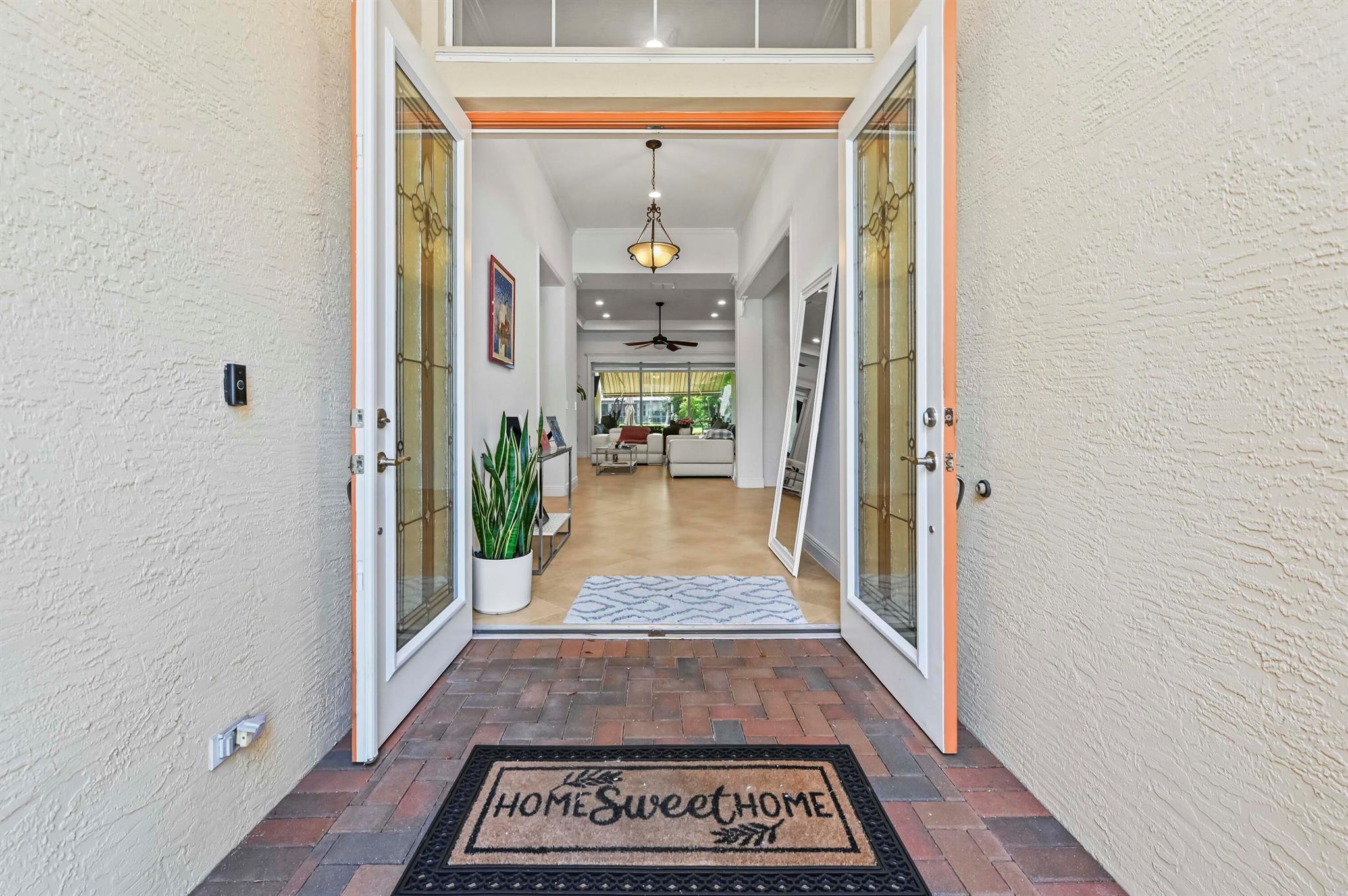 PORTOSOL - Residential Lease