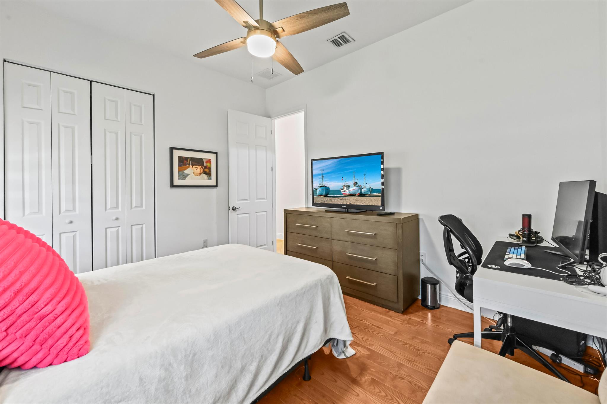 PORTOSOL - Residential Lease