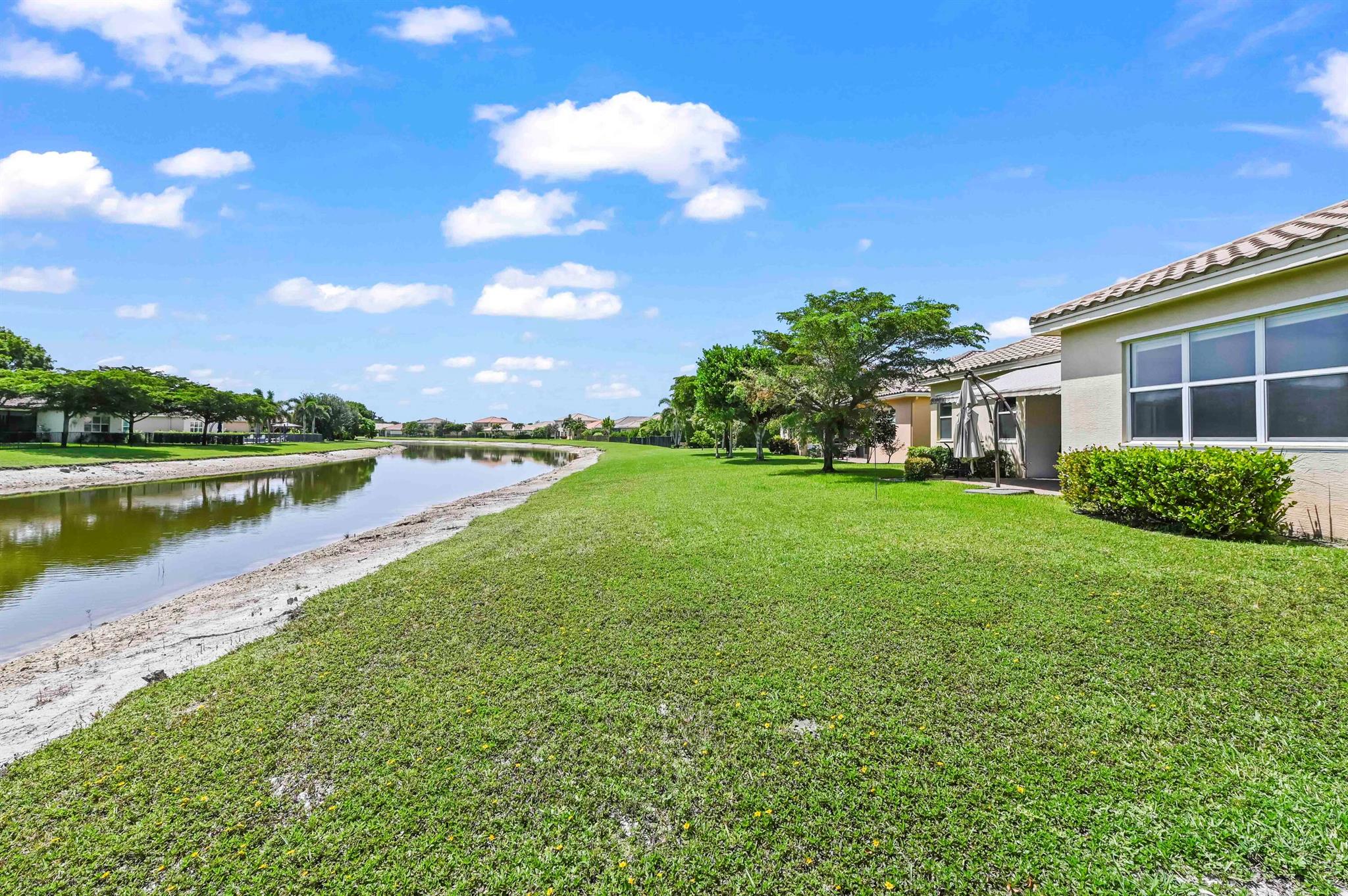 PORTOSOL - Residential Lease