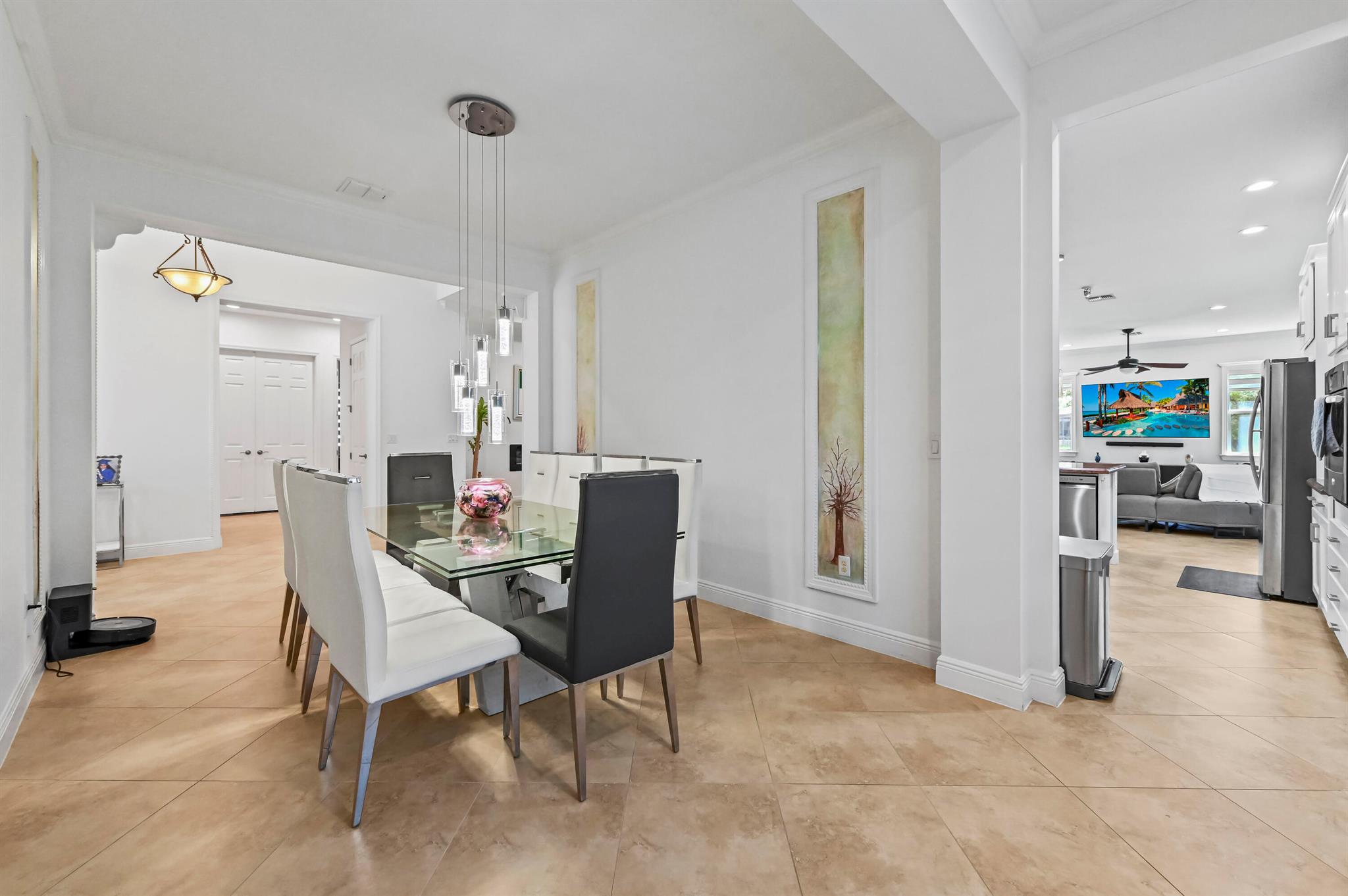 PORTOSOL - Residential Lease