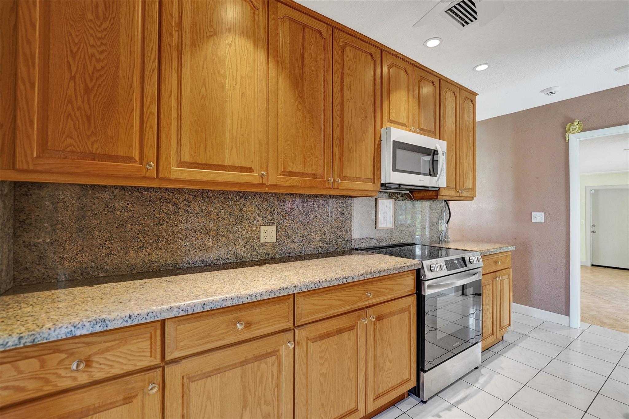 Plantation Park 2nd Add 4 - Residential