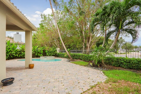 Tiny photo for 2675 PLAYERS Court, Wellington, FL 33414 (MLS # B26085623)