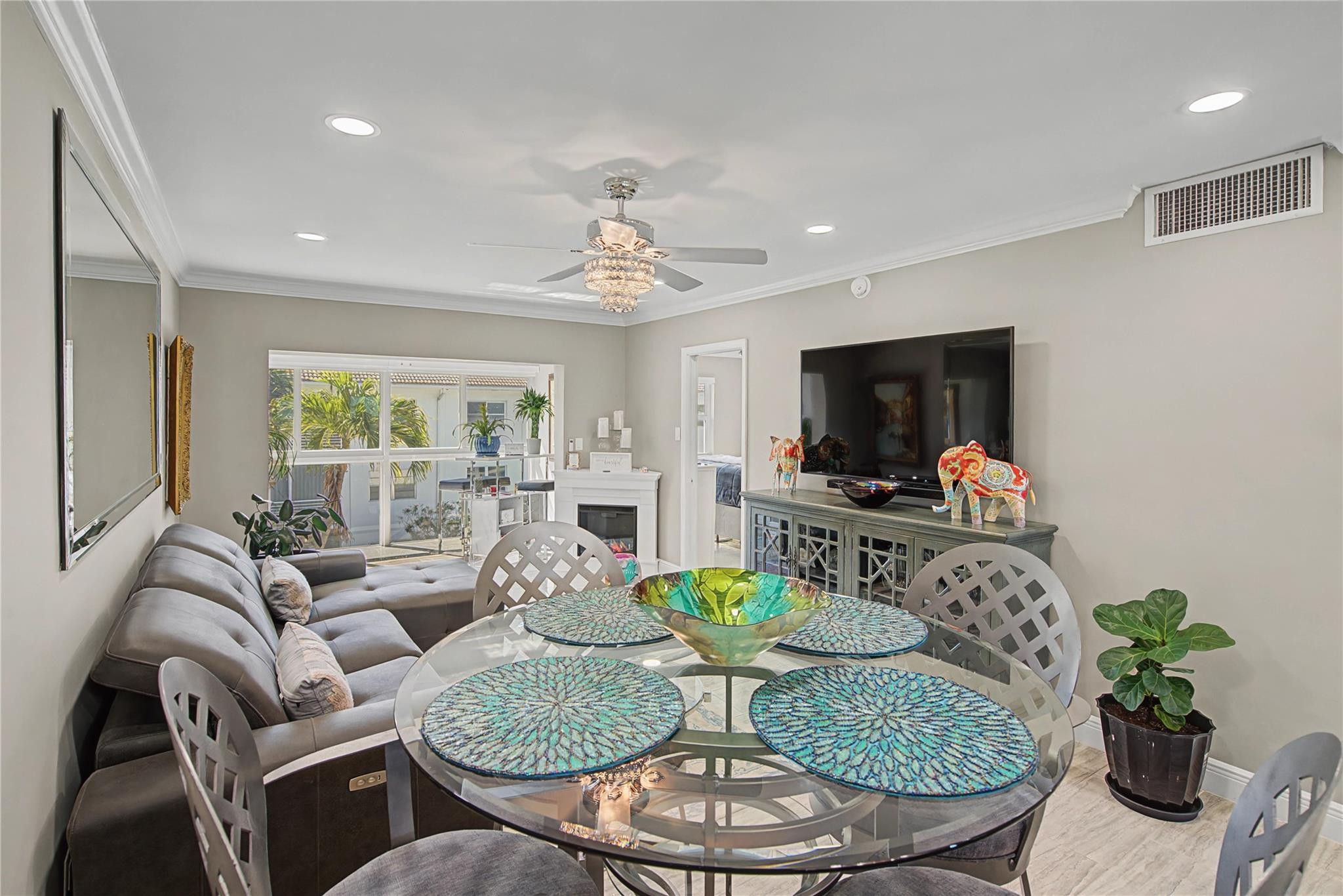 NORTH LEISURE GARDENS CONDO - Residential