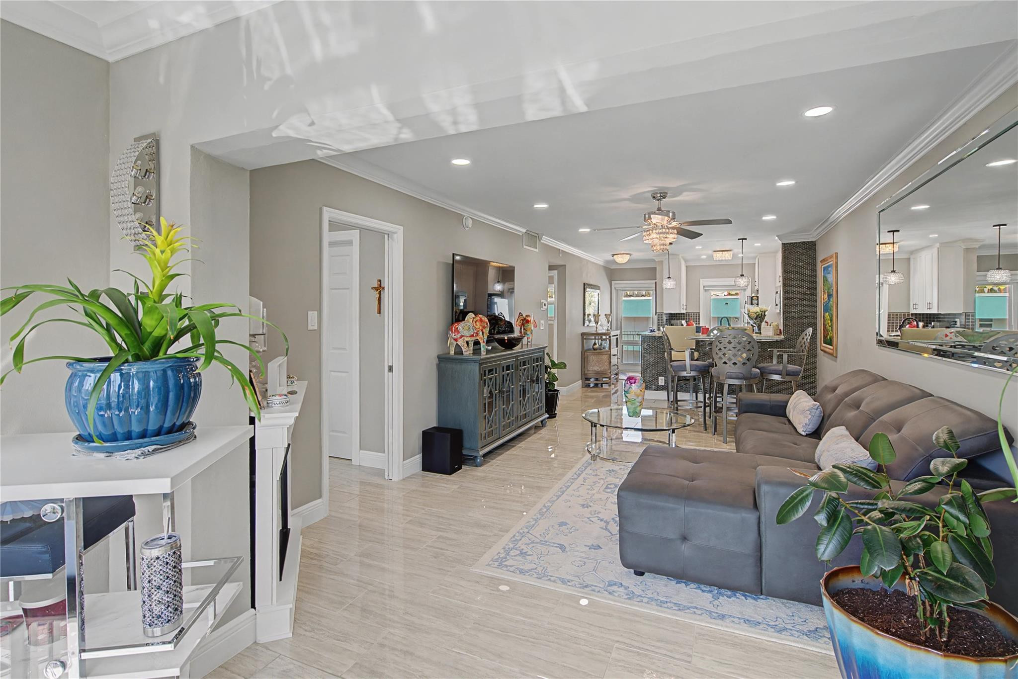 NORTH LEISURE GARDENS CONDO - Residential