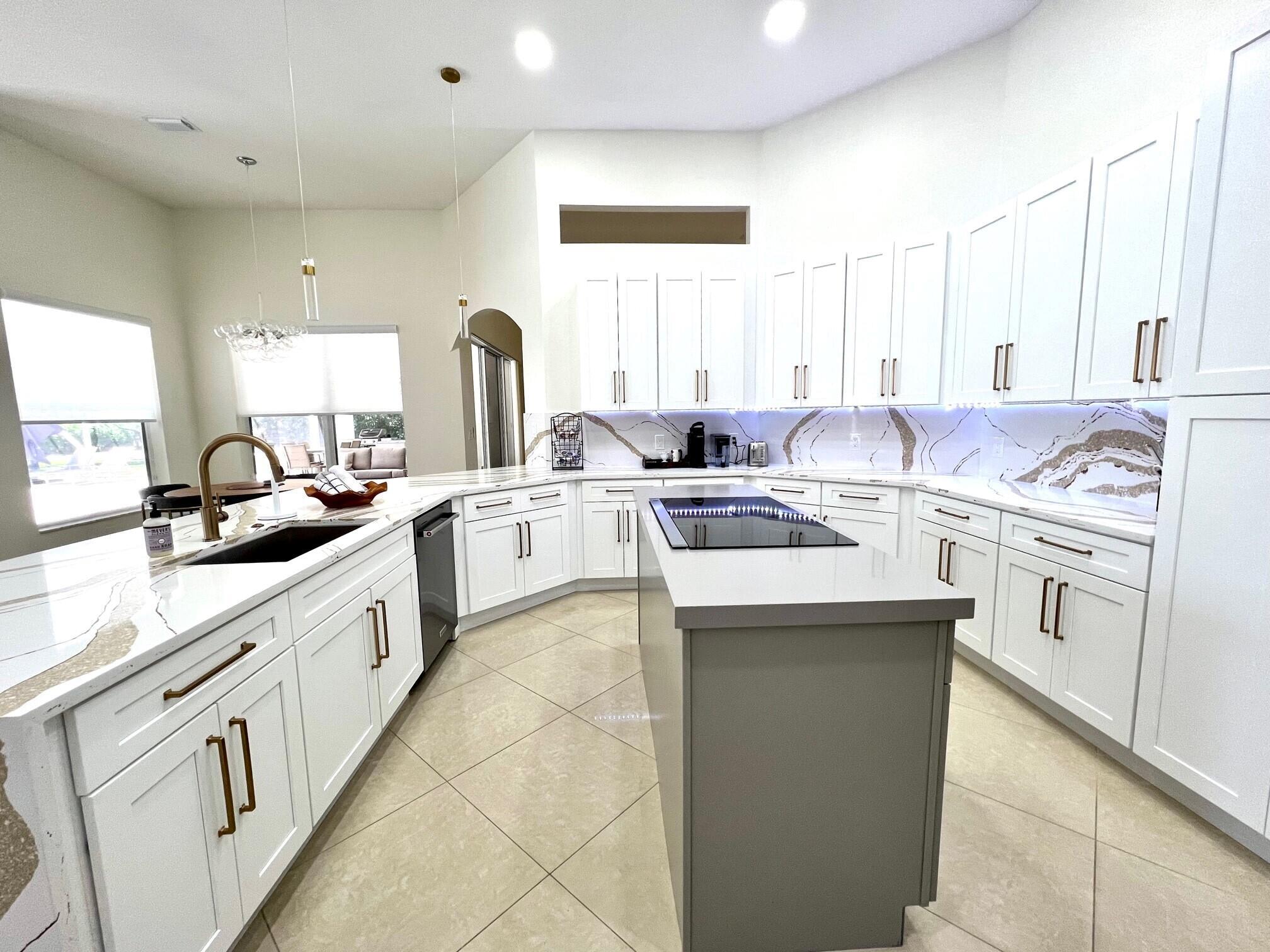 PADDOCK PARK 1 OF WELLING - Residential