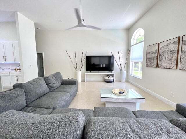 PADDOCK PARK 1 OF WELLING - Residential