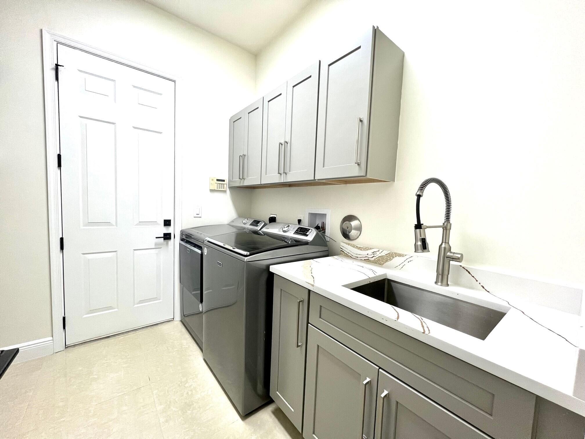 PADDOCK PARK 1 OF WELLING - Residential