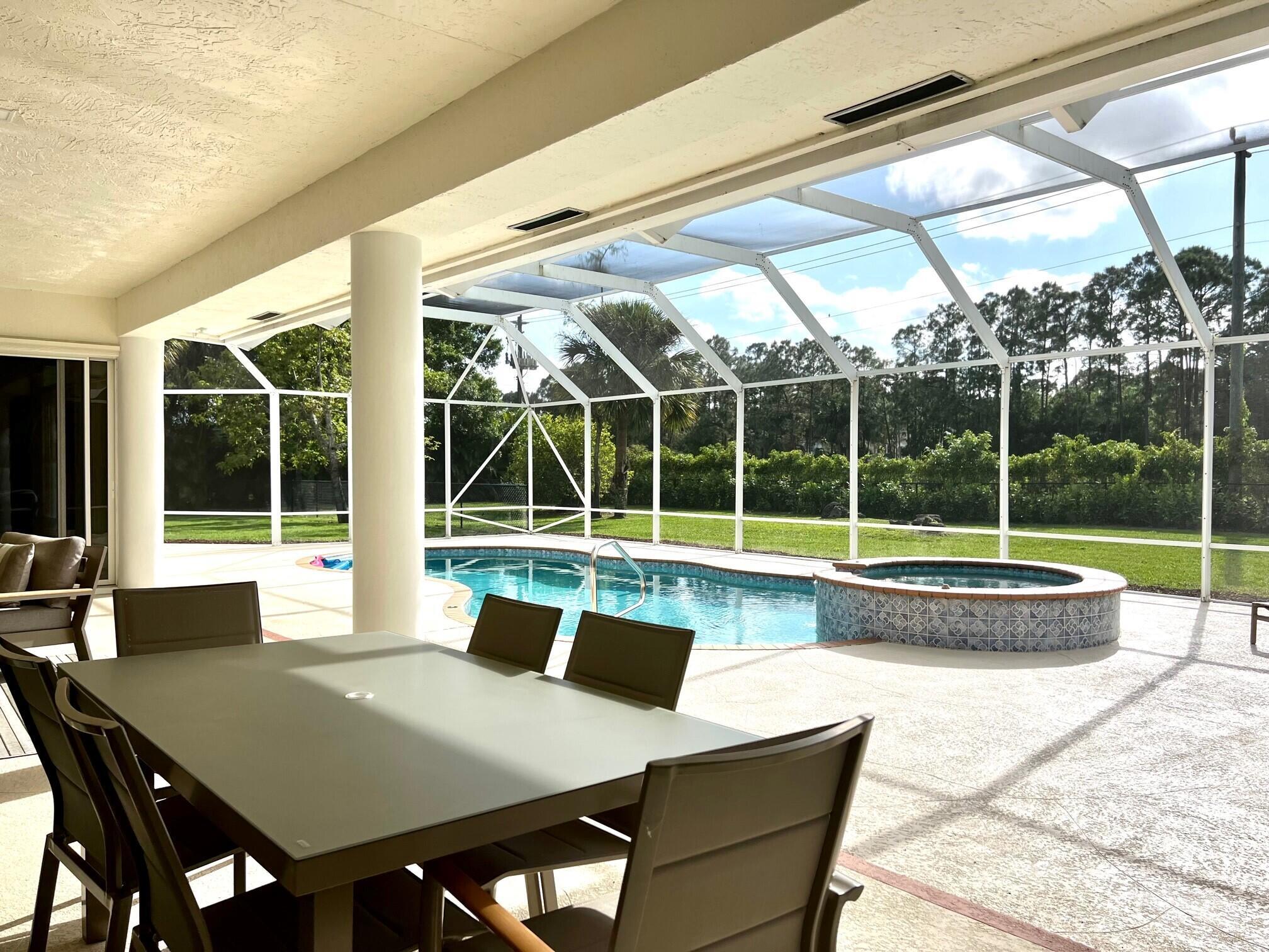 PADDOCK PARK 1 OF WELLING - Residential