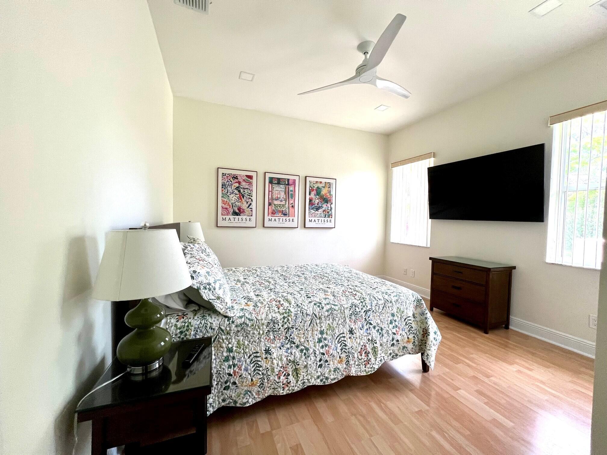 PADDOCK PARK 1 OF WELLING - Residential