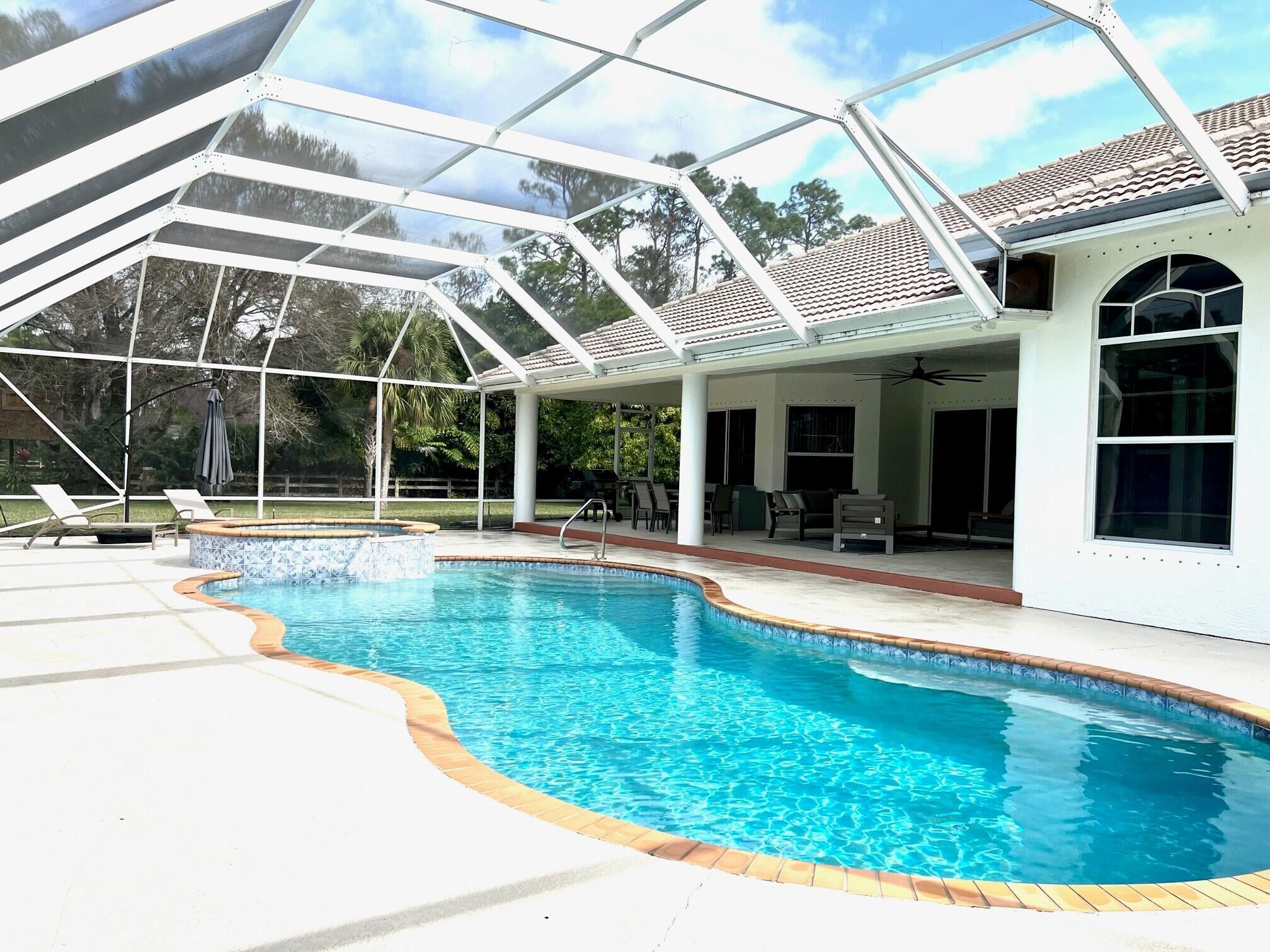 PADDOCK PARK 1 OF WELLING - Residential