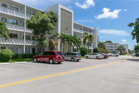 A home in Deerfield Beach