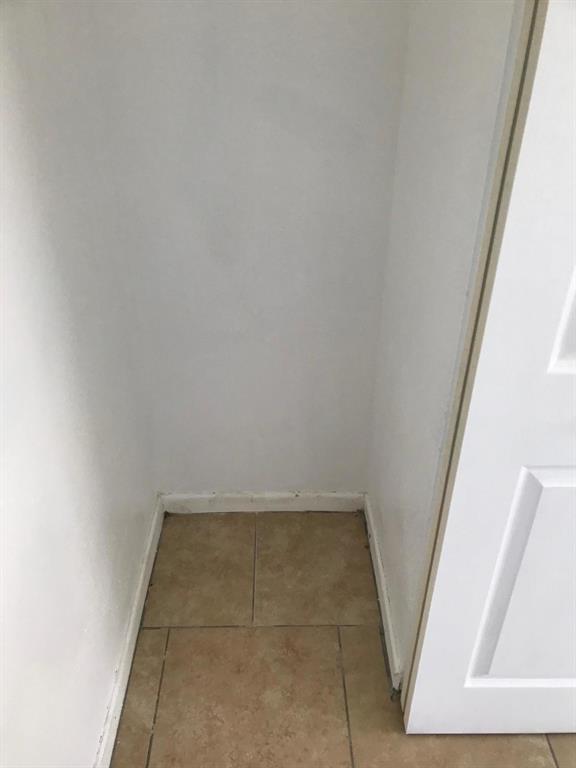 San Lucie Plaza - Residential Income