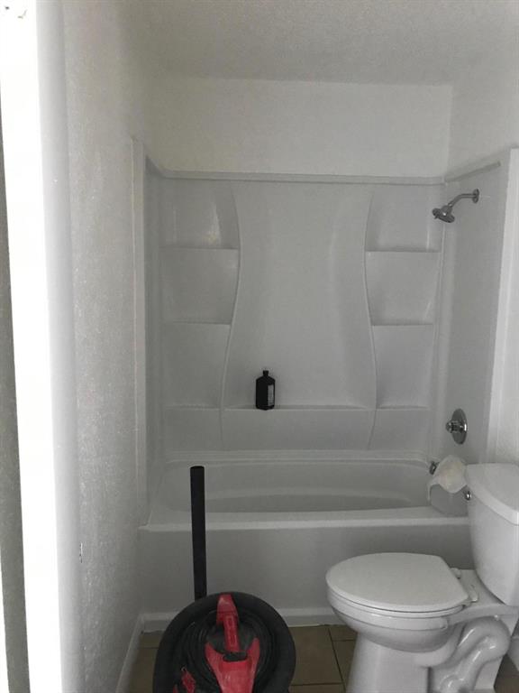 San Lucie Plaza - Residential Income