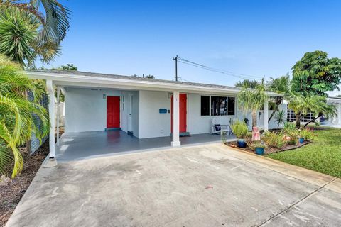 A home in Deerfield Beach