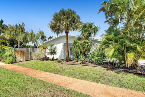 A home in Deerfield Beach