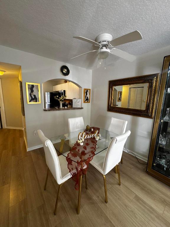 COVE AT BRIAR BAY CONDO - Residential Lease