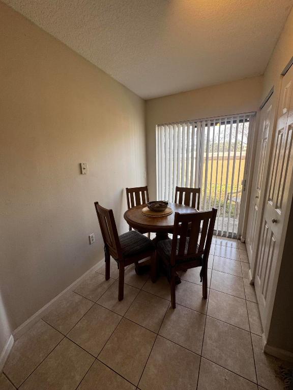 COVE AT BRIAR BAY CONDO - Residential Lease