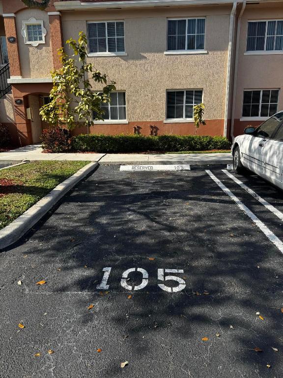 COVE AT BRIAR BAY CONDO - Residential Lease