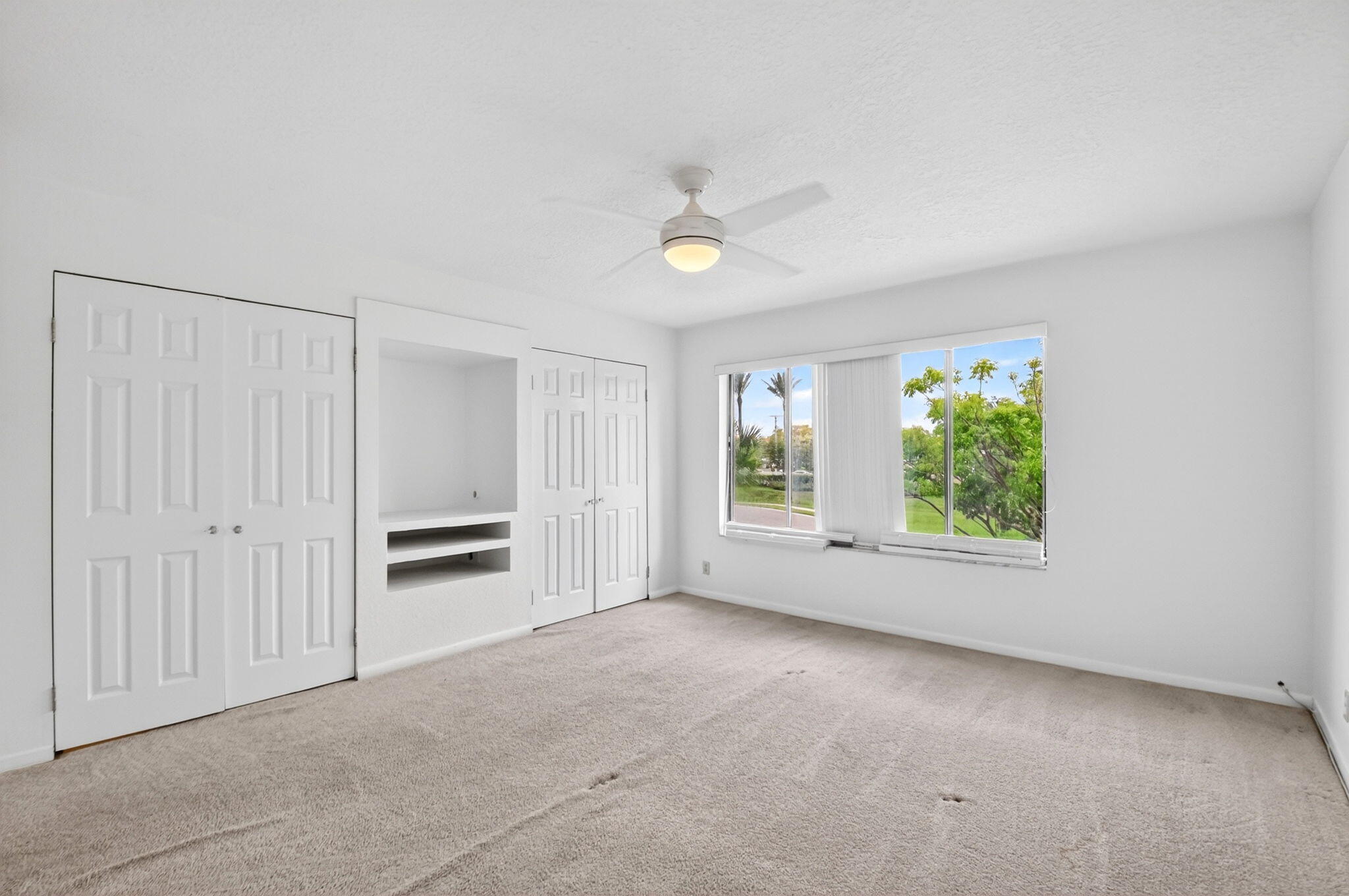 FOUNTAINS OF PALM BEACH CONDO 7 - Residential