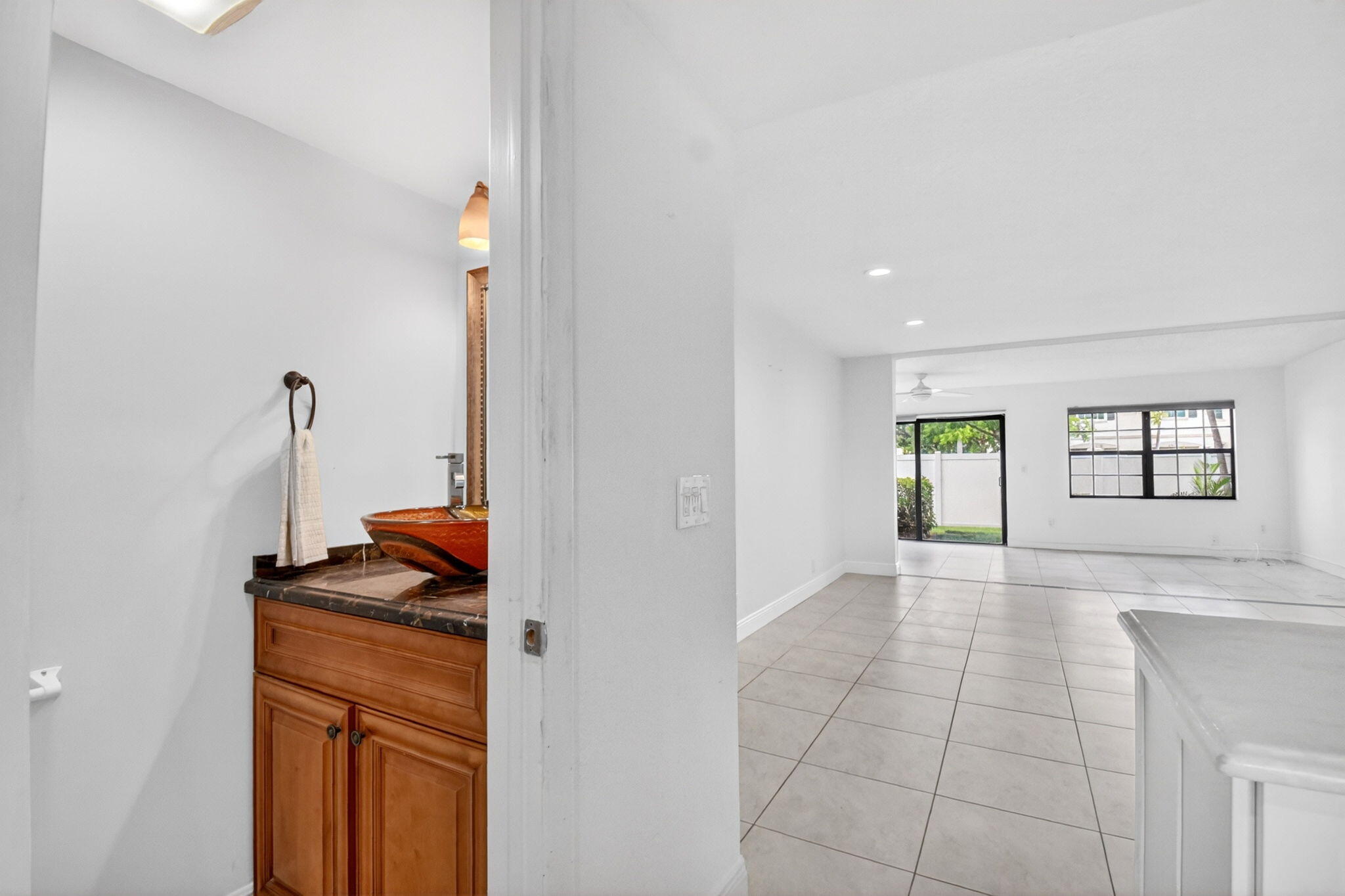 FOUNTAINS OF PALM BEACH CONDO 7 - Residential