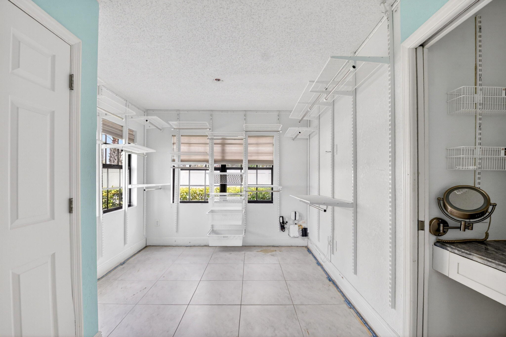 FOUNTAINS OF PALM BEACH CONDO 7 - Residential